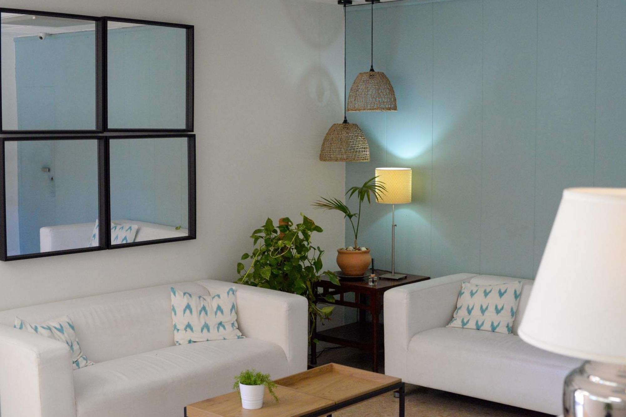 Hostal Jakiton Palma Nova  Bagian luar foto